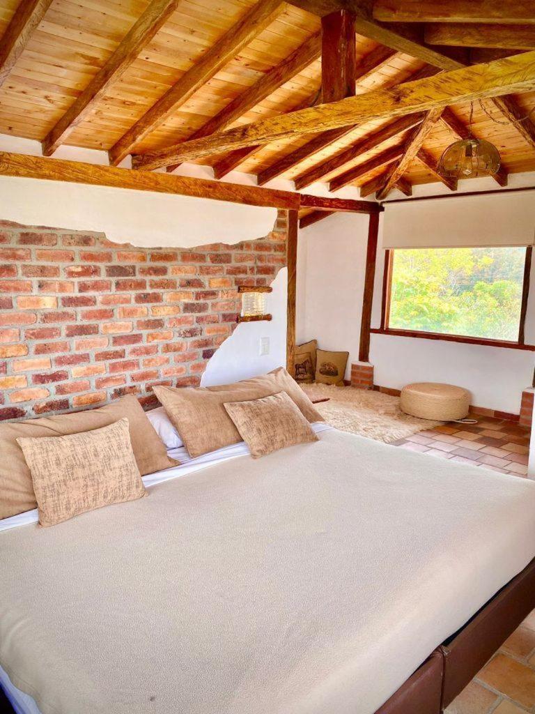 Hotel Boutique Santa Clara Mesa De Los Santos Лос-Сантос Экстерьер фото