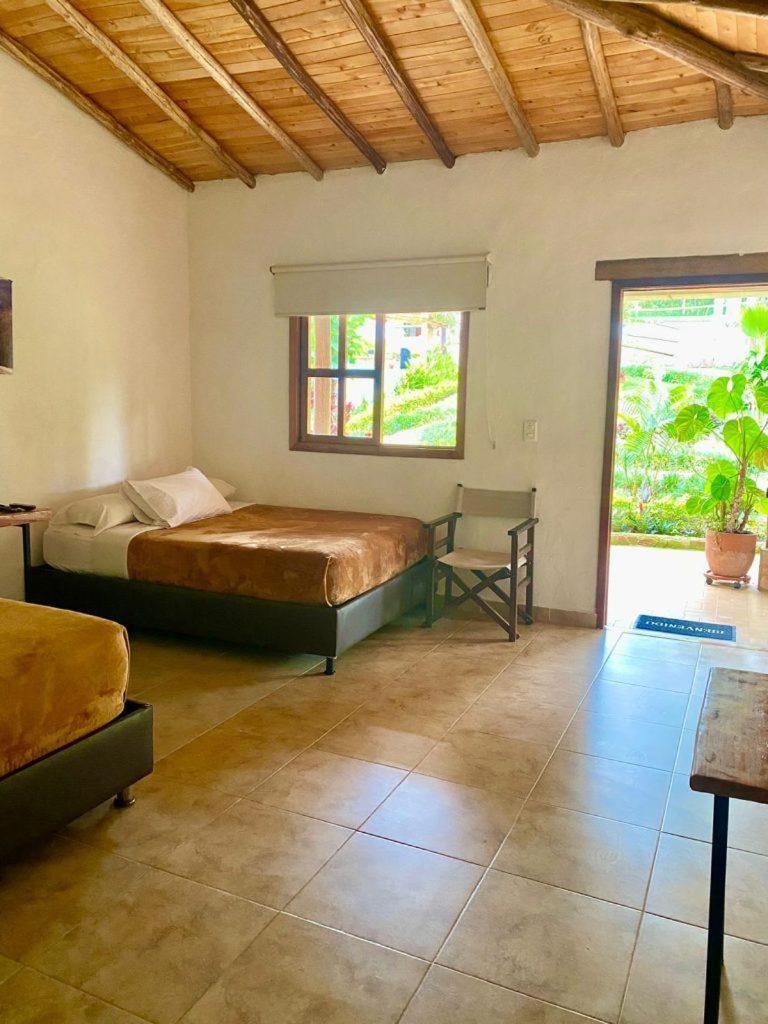 Hotel Boutique Santa Clara Mesa De Los Santos Лос-Сантос Экстерьер фото