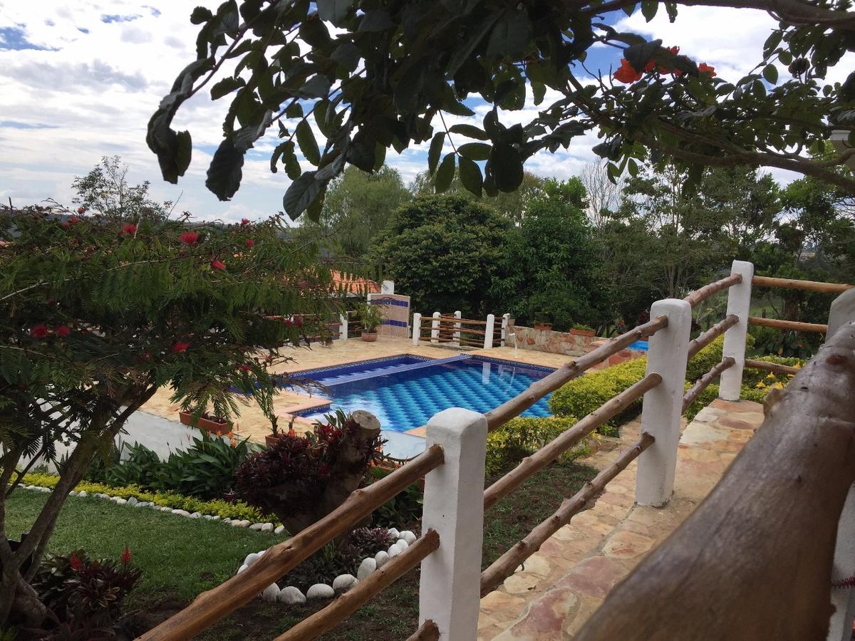 Hotel Boutique Santa Clara Mesa De Los Santos Лос-Сантос Экстерьер фото